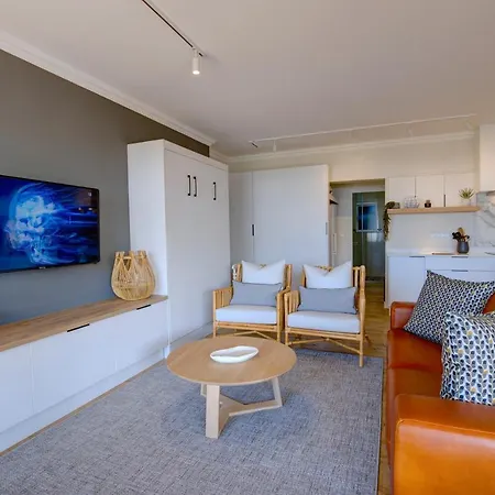 Oppiesee Selfcatering Apartments Herolds Bay Exterior photo