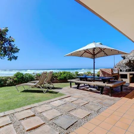 Oppiesee Selfcatering Apartments Herolds Bay Exterior photo
