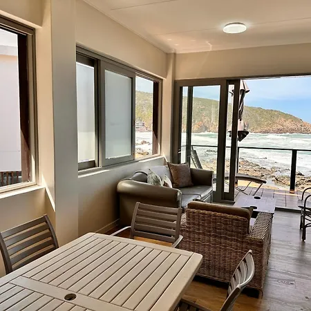 Oppiesee Selfcatering Apartments Herolds Bay Exterior photo